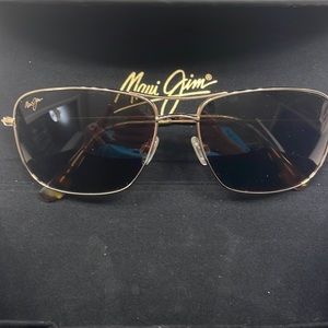 Never Worn Maui Jims Wiki Sunglasses
